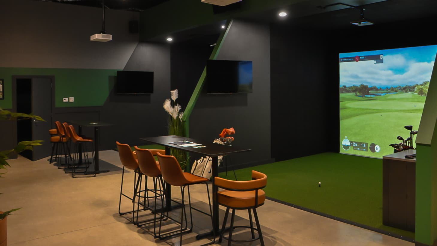 Tee'd Up Golf and Bar - Image 6