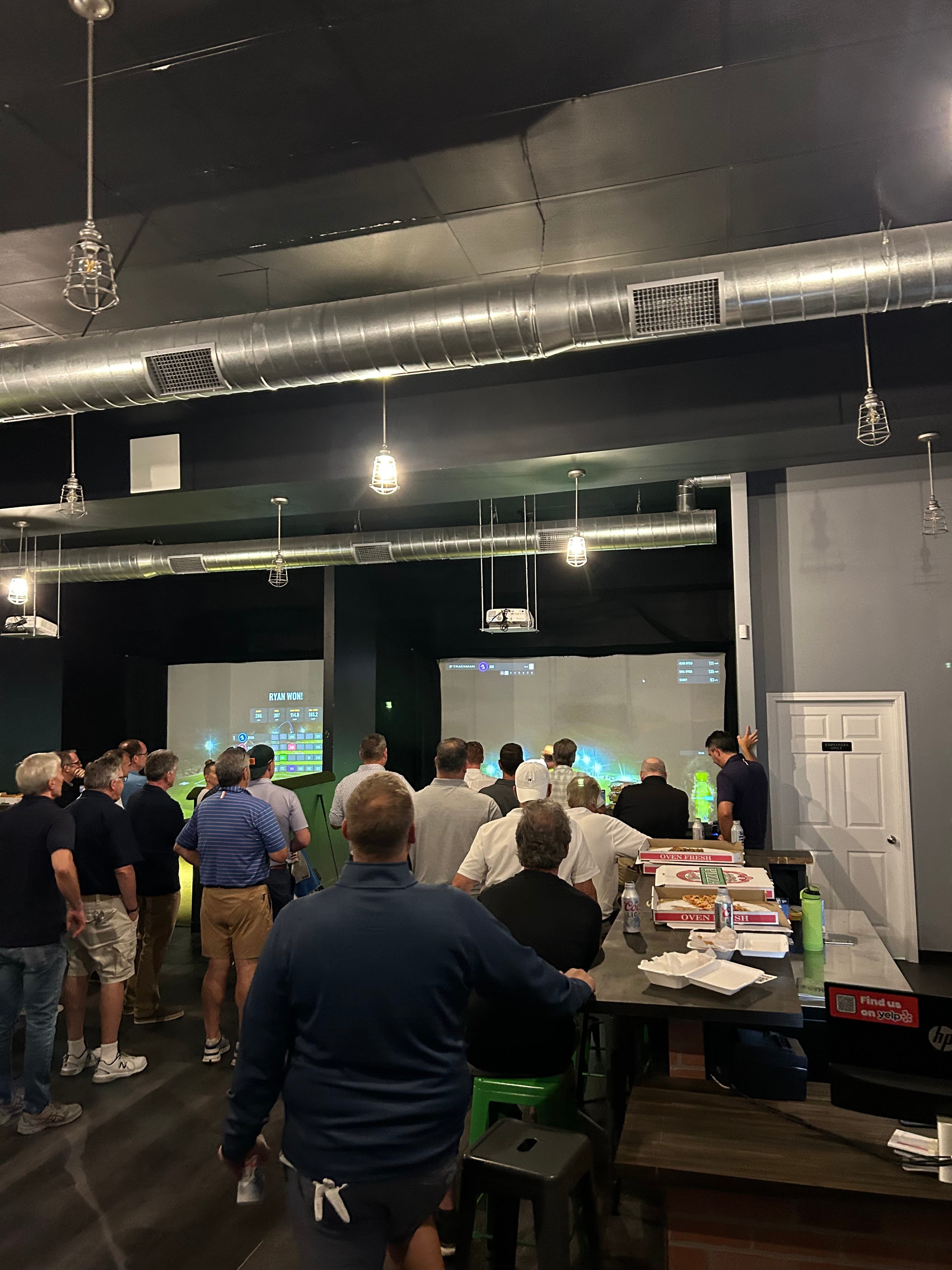 Stingers Indoor Golf - Image 5